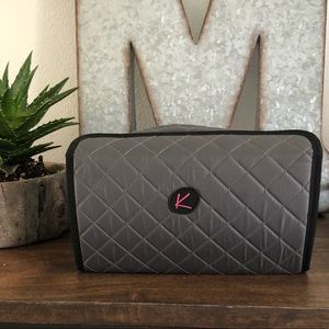 NWOT Kiota Makeup Bag 💄✨